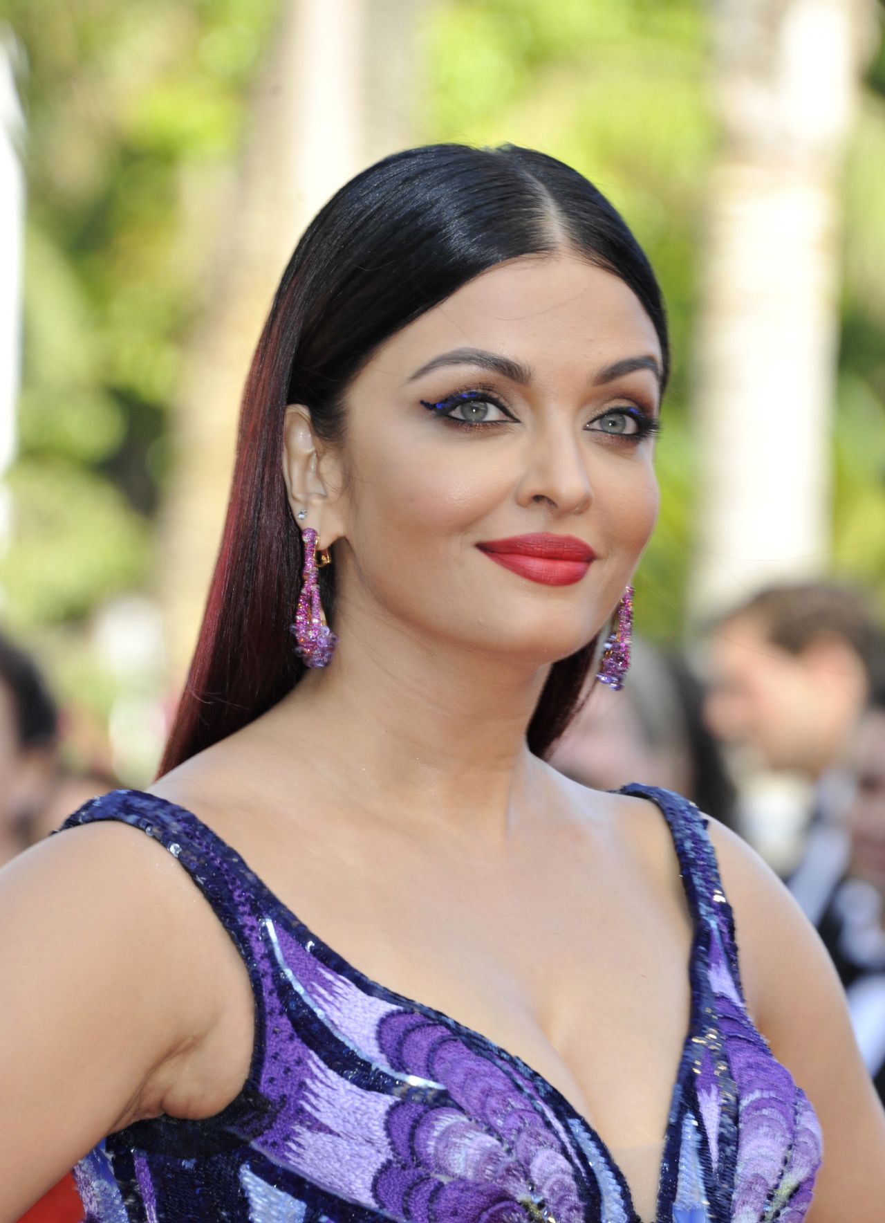 Aishwarya Rai at Girls of the Sun Premiere at the 71st Cannes Film Festival04